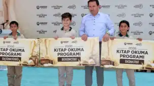 Konya Karatay'da kitap okuma projesi şenliklerle tamamlandı