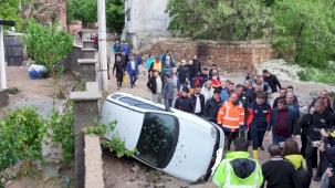 Niğde Gümüşler'de sel felaketi: 1 ölü, 5 yaralı! Hasar tespitler sürüyor