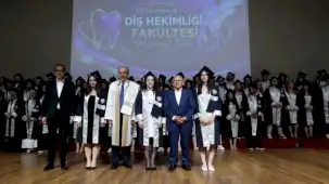 NNYÜ Diş Hekimliği mezunlarını verdi