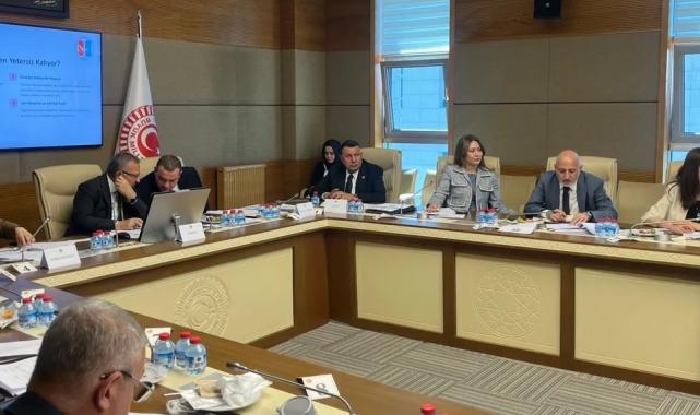 TBMM Komisyonu çocukların dijital riskleri ve eğitim politikalarını masaya yatırdı