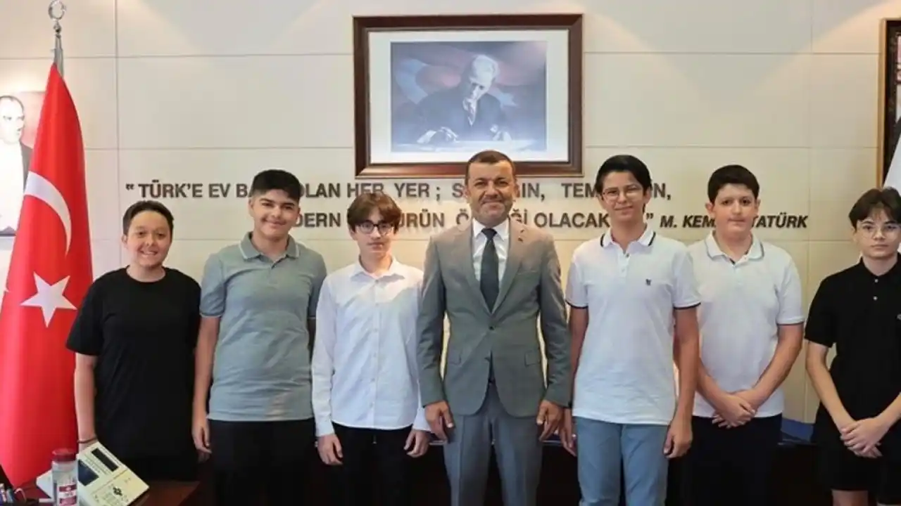 Denizlili LGS şampiyonları Başkan Çavuşoğlu'yla buluştu