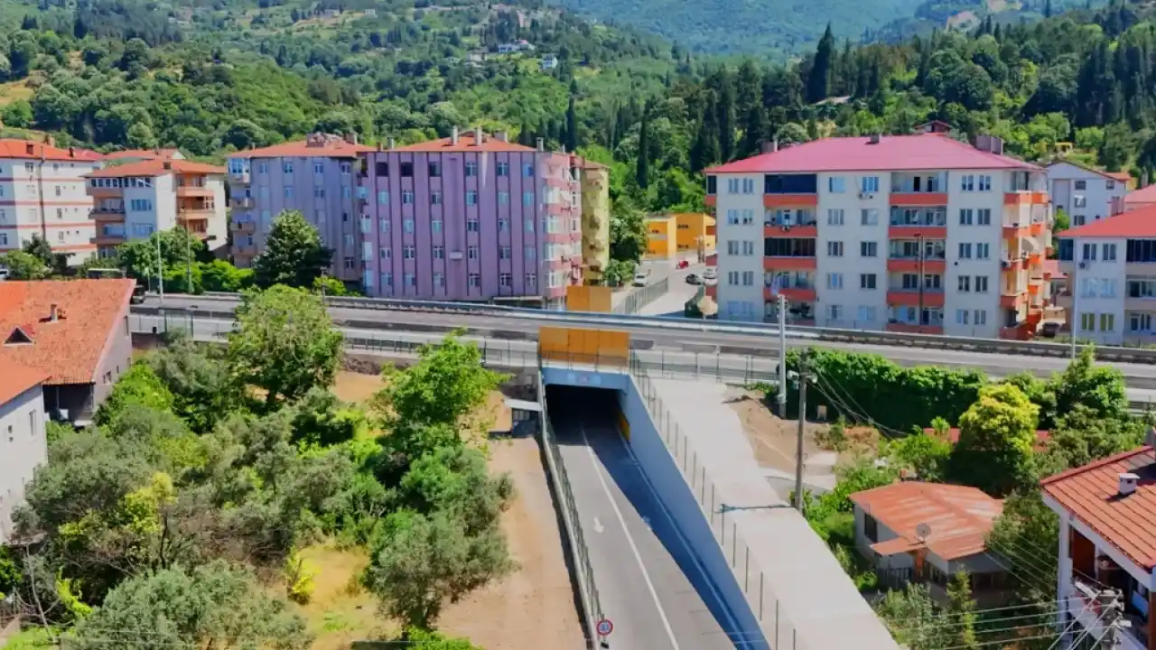 Gölcük Ulaşlı Alt Geçidi ile trafikte yeni dönem