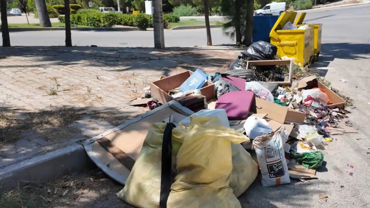 İzmir Güzelbahçe'de Başkan Akın’dan çevre için duyarlılık çağrısı