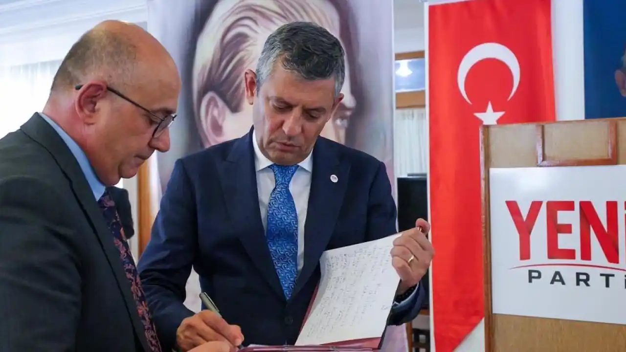 Özgür Özel, YENİ Parti'nin Genel Başkanı seçildi
