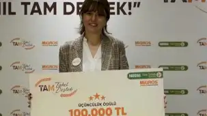 Atık durumdaki meyveleri hammaddeye dönüştürdü