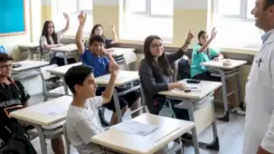 Derslerin saatleri değişti! Resmi Gazete’de yayımlandı