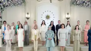 Emine Erdoğan’dan lider eşleriyle dijital güvenlik buluşması