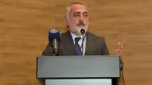 Kütahya Kent Konseyi'nde Bülent Cebeci güven tazeledi