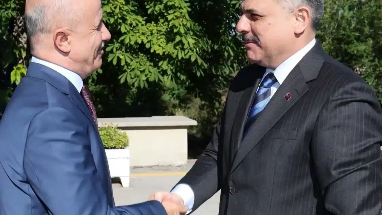 İçişleri Bakanı Çiftçi'den YÖK ziyareti
