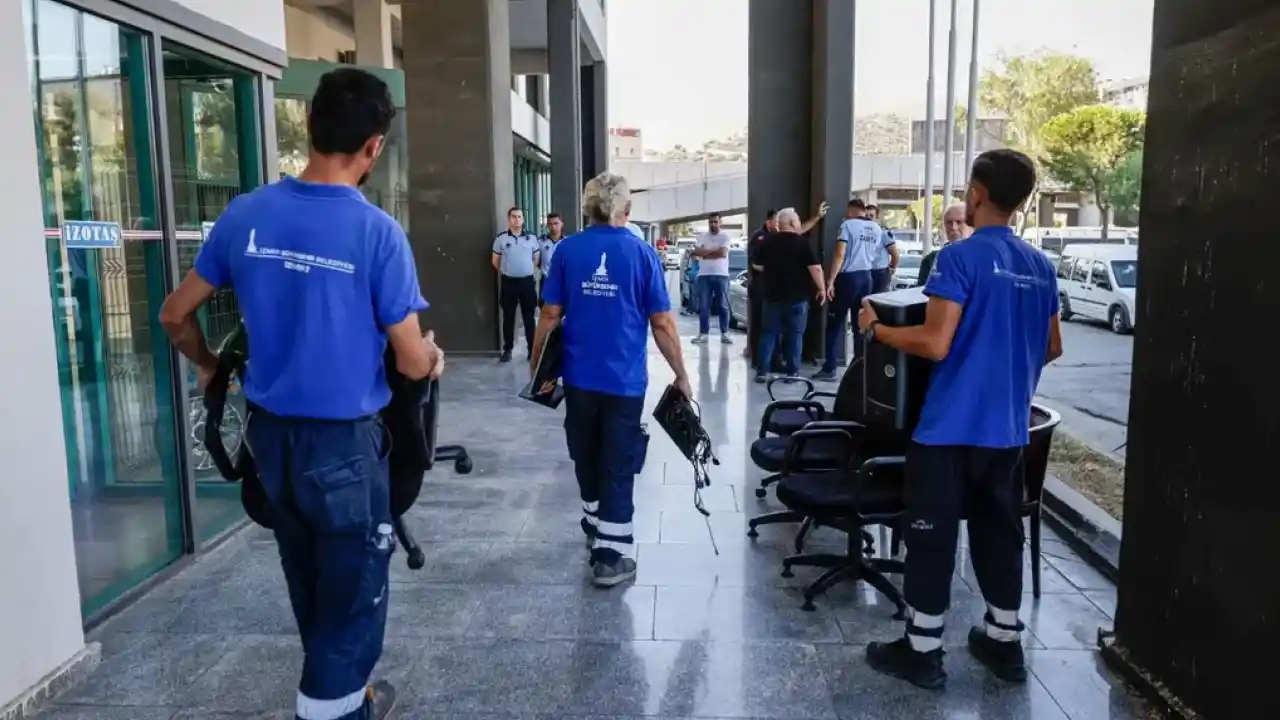 İzmir Otogarı’nda kamu alacakları tahsil ediliyor