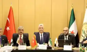 Devrim sonrası Halep’i ziyaret eden ilk yabancı Bakan oldu