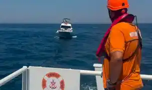Marmara Adası açıklarında arızalanan tekne kurtarıldı