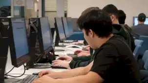 Yapay zekâ meslekler yerine kullanmayanları geride bırakacak!