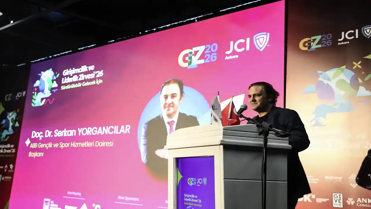 Ankara'da girişimcilik ve liderlik zirvesi yapıldı