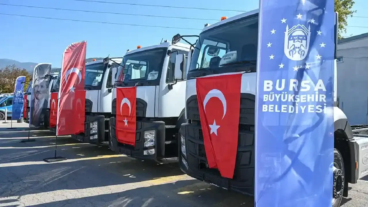 BUSKİ’ye 156 Milyonluk Yeni Araç Filosu