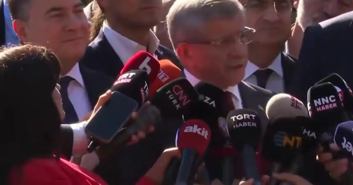 Davutoğlu’ndan ifade sonrası ilk açıklama: Türkiye’nin itibarı için