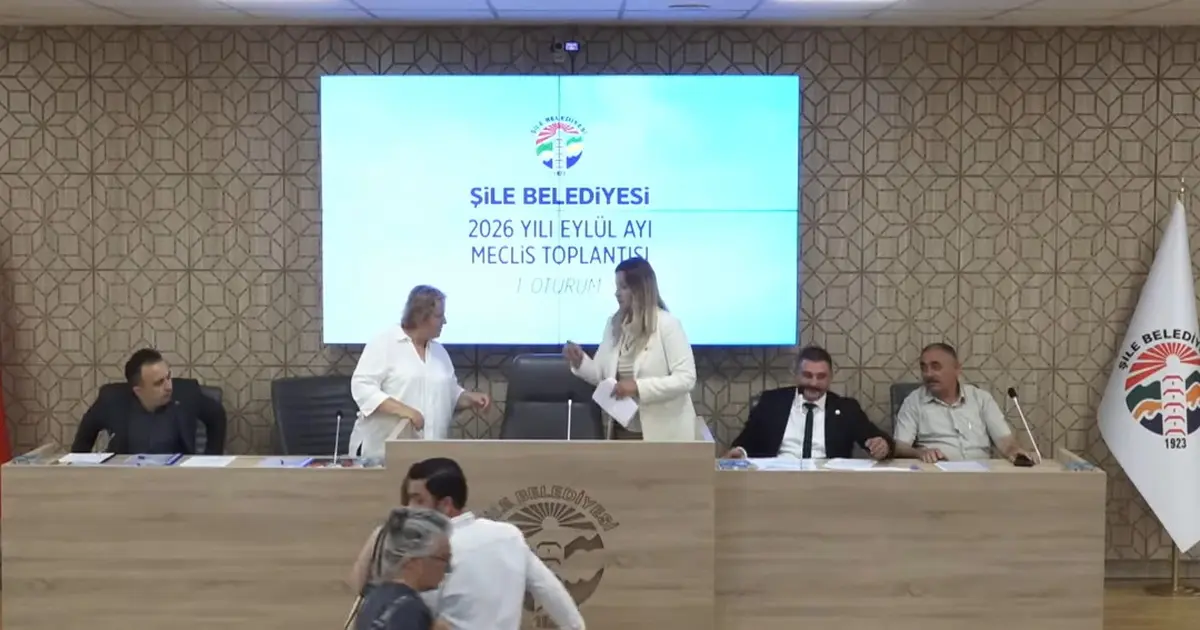 Şile Belediyesi Meclisi’nde CHP’li üyeler oturumu kapattı!