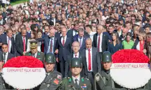 CHP’nin 103. kuruluş yıl dönümünde Anıtkabir’de anlamlı tören