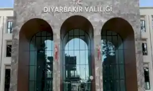 Diyarbakır’da arazide erkek cesedi bulunmuştu... Valilikten açıklama geldi