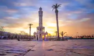 İzmir’in dijital rehberi yenilendi