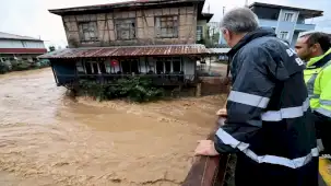 Karasu'da sel taşkını sonrası çalışmalar incelendi