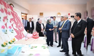 Malatya'da kadınların el emeği ürünleri sergilendi