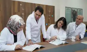 Öğretmen önlüğü standartları belirlendi