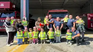 Sakaryalı minikler itfaiyeci olup afet bilinci kazandı