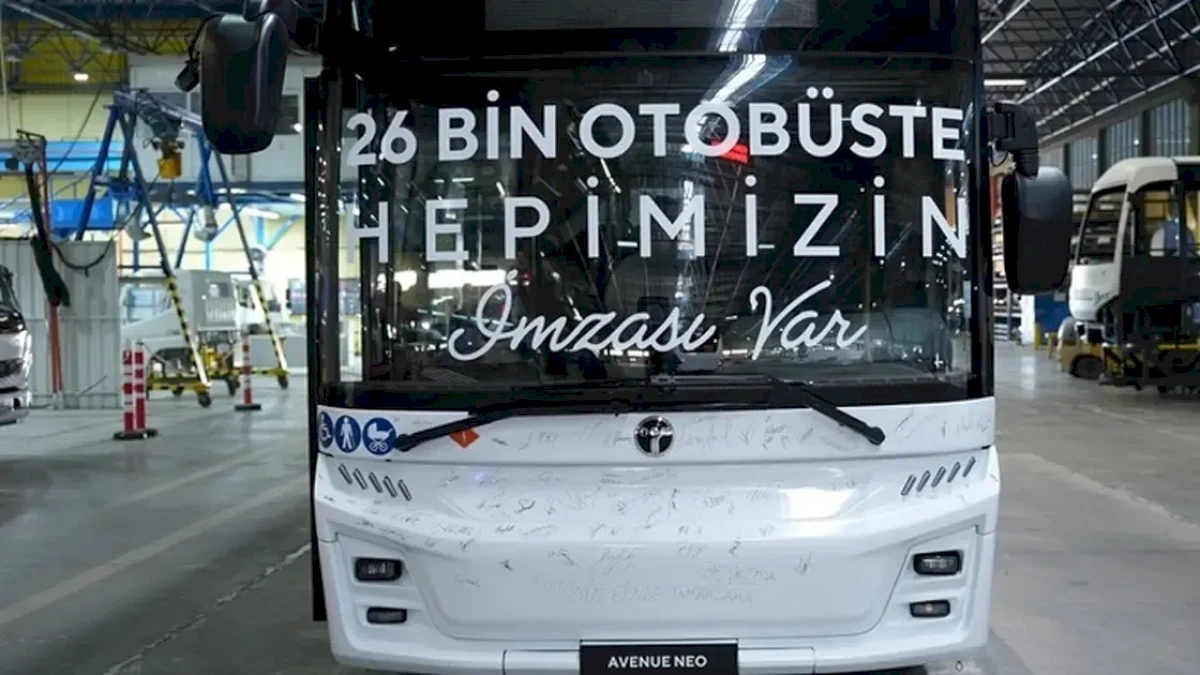 TEMSA 26 bininci Avenue Neo otobüsü üretim bandından çıktı