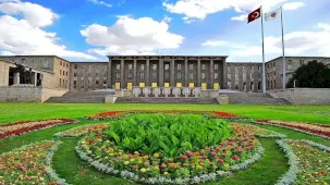 TBMM yeni yasama yılına merhaba diyor